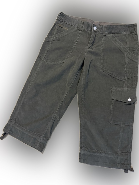 GAP Pants - Vintage Y2K GAP Olive Green Corduroy Cargo Capris Size 8